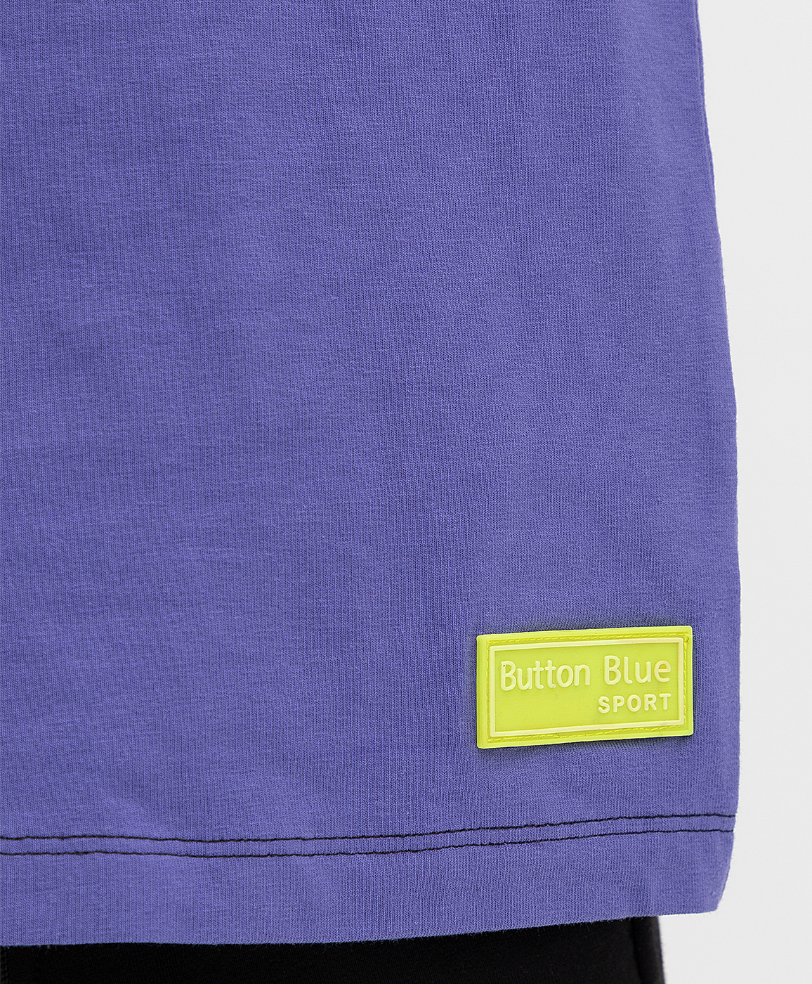 фото Фиолетовая футболка button blue