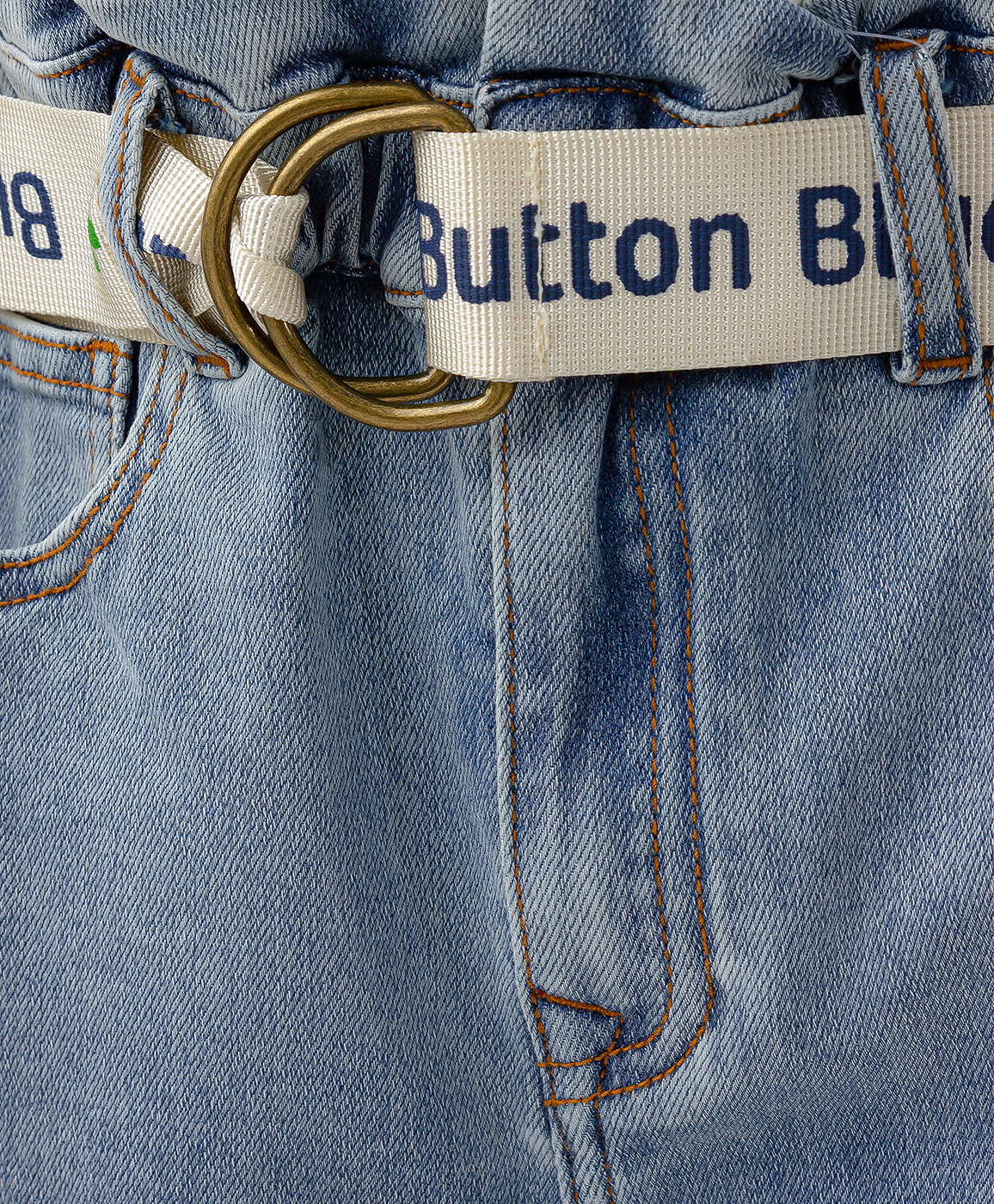 фото Джинсы-бананы голубые button blue