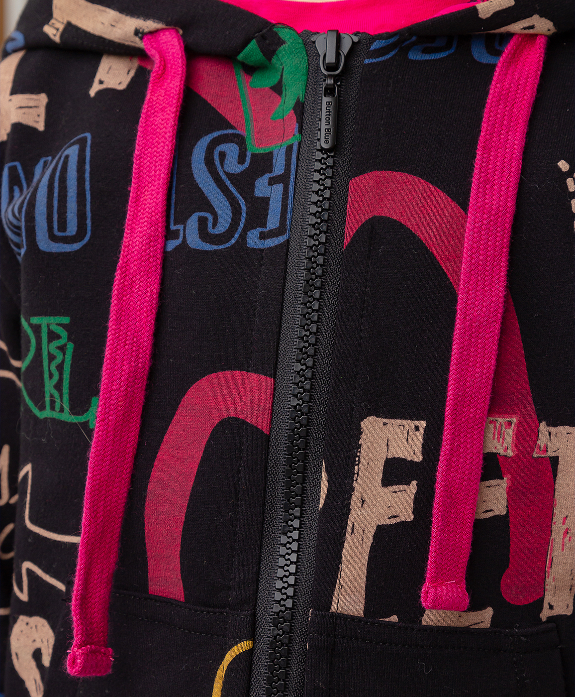 фото Толстовка трикотажная на молнии черная button blue