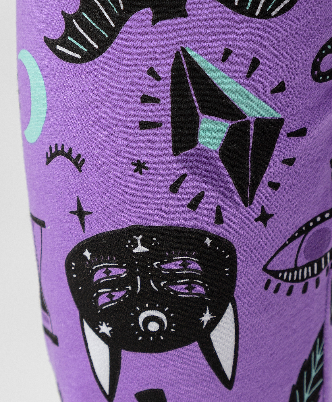 фото Леггинсы с принтом фиолетовые button blue