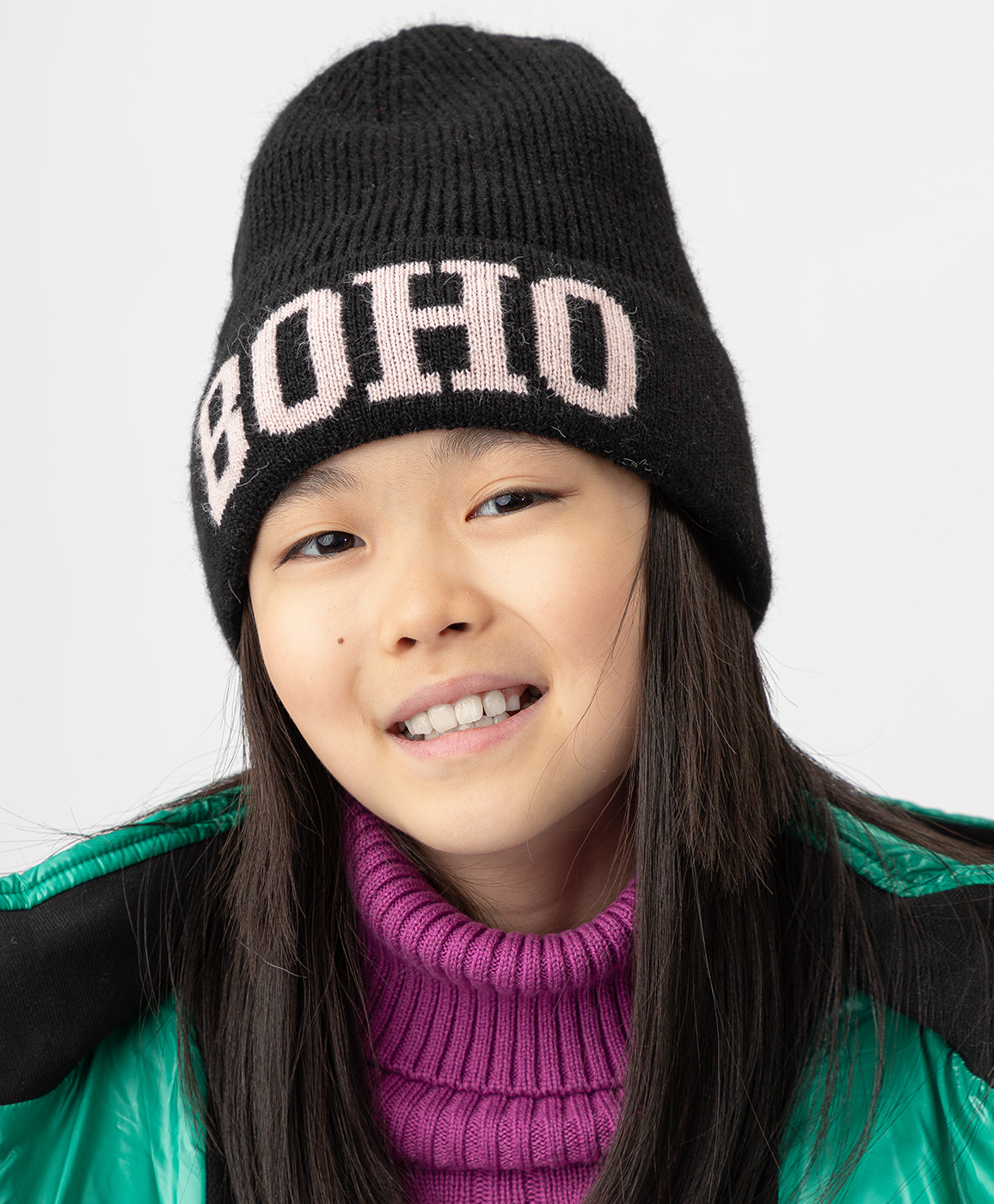 фото Шапка вязаная на флисовой подкладке с принтом черная button blue