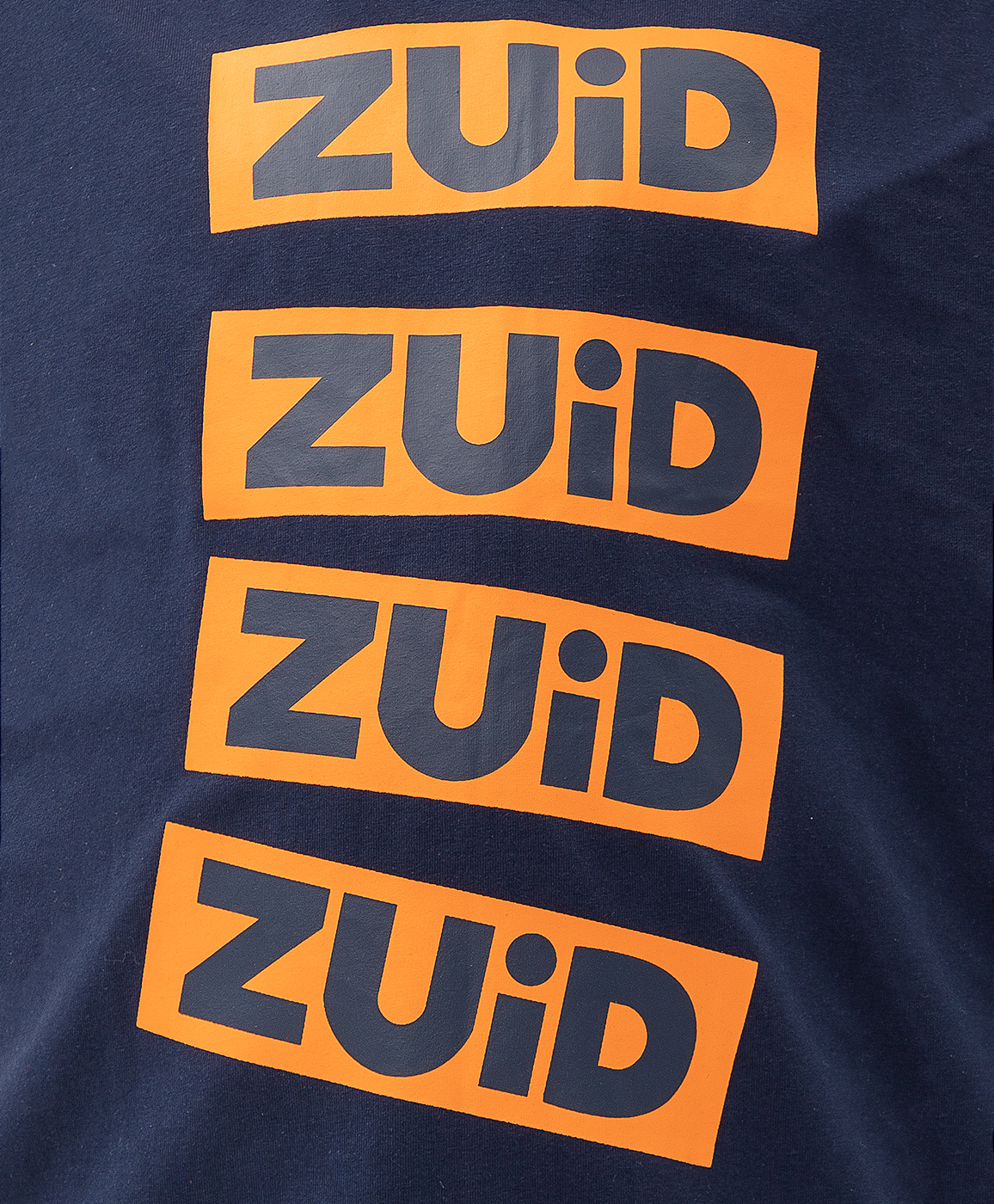 фото Синяя футболка button blue