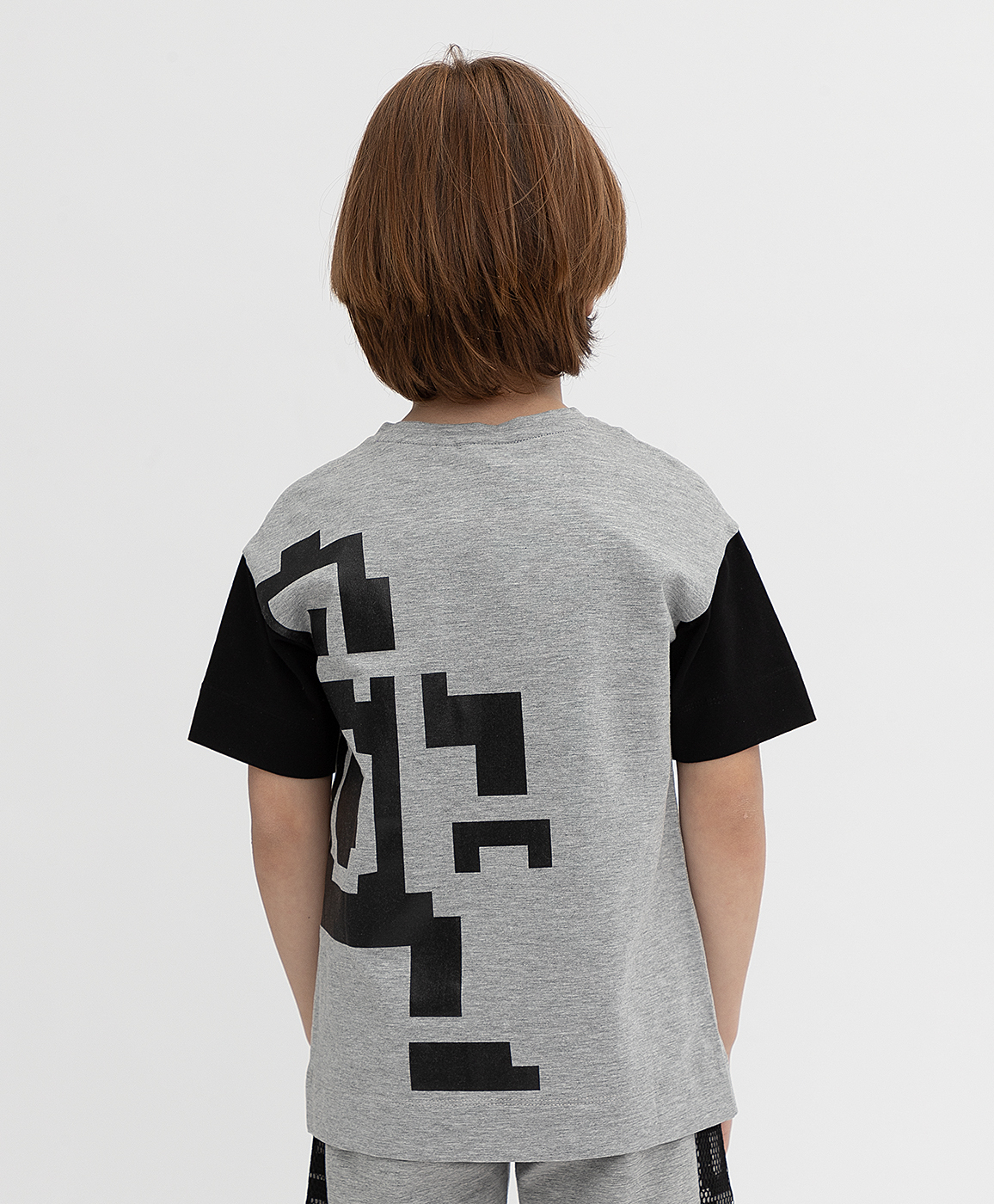 фото Серая футболка button blue