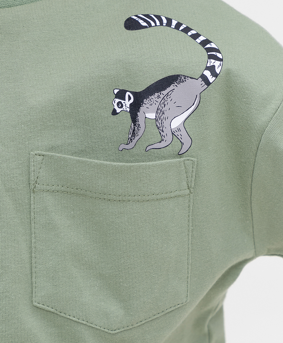 фото Футболка зеленая button blue