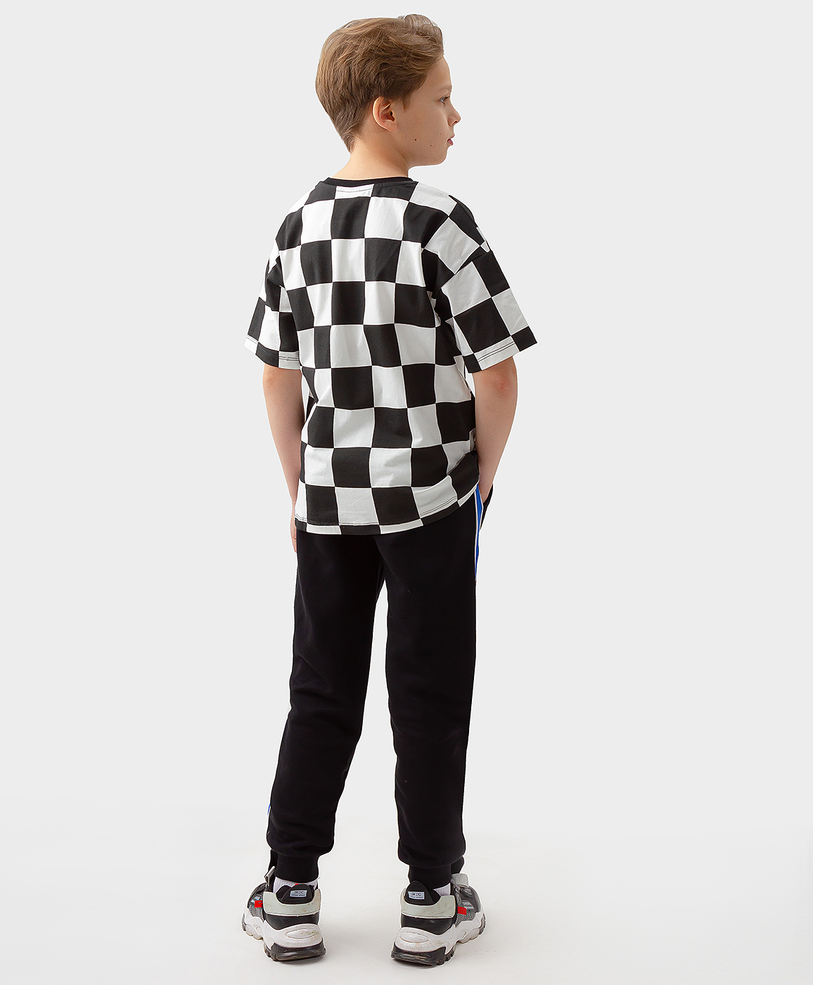 фото Трикотажные брюки с лампасами черные button blue