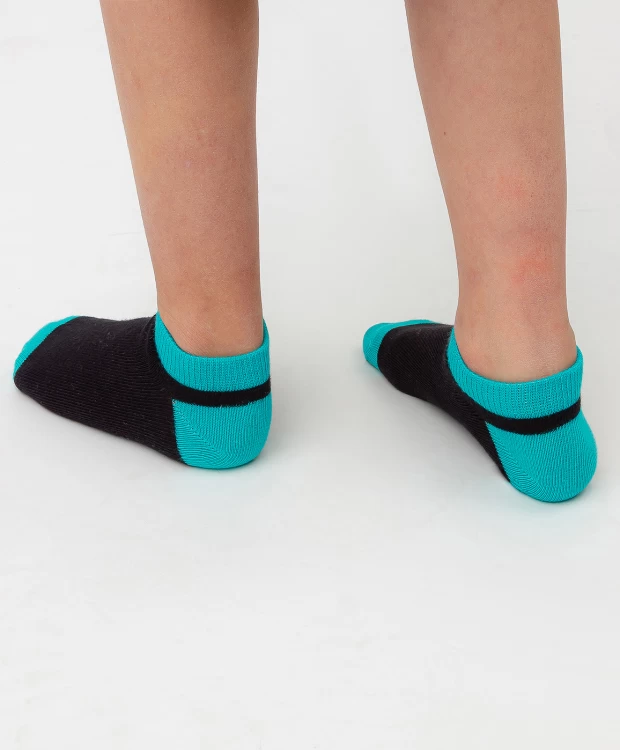 фото Комплект укороченных носков черного и серого цвета с яркими акцентами, 2 пары button blue (14-16)