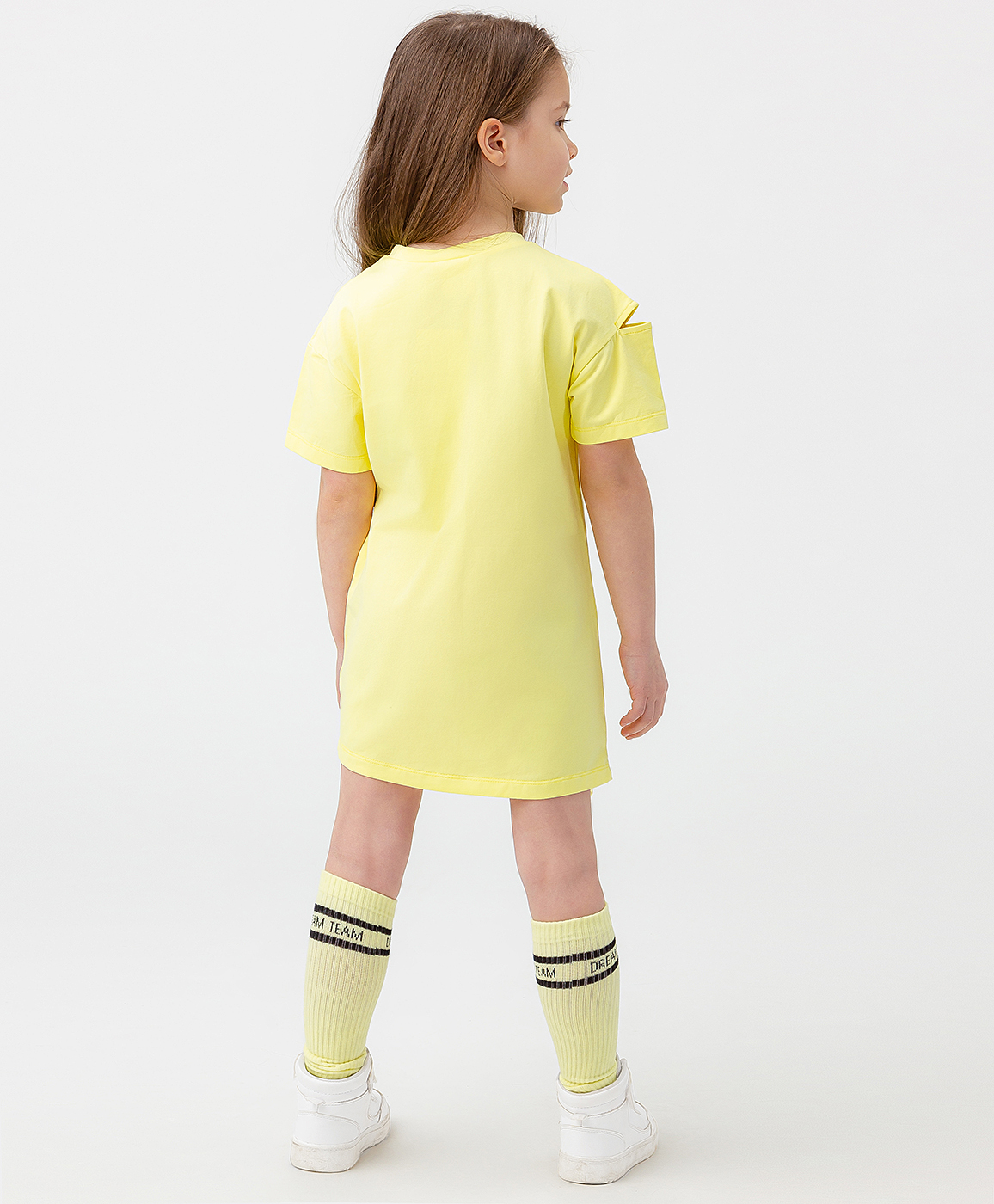 фото Платье-футболка с коротким рукавом желтое button blue