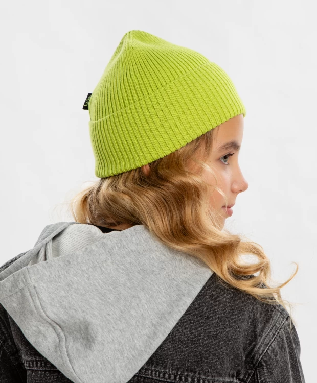 фото Шапка бини с подворотом салатовая детская button blue (52)
