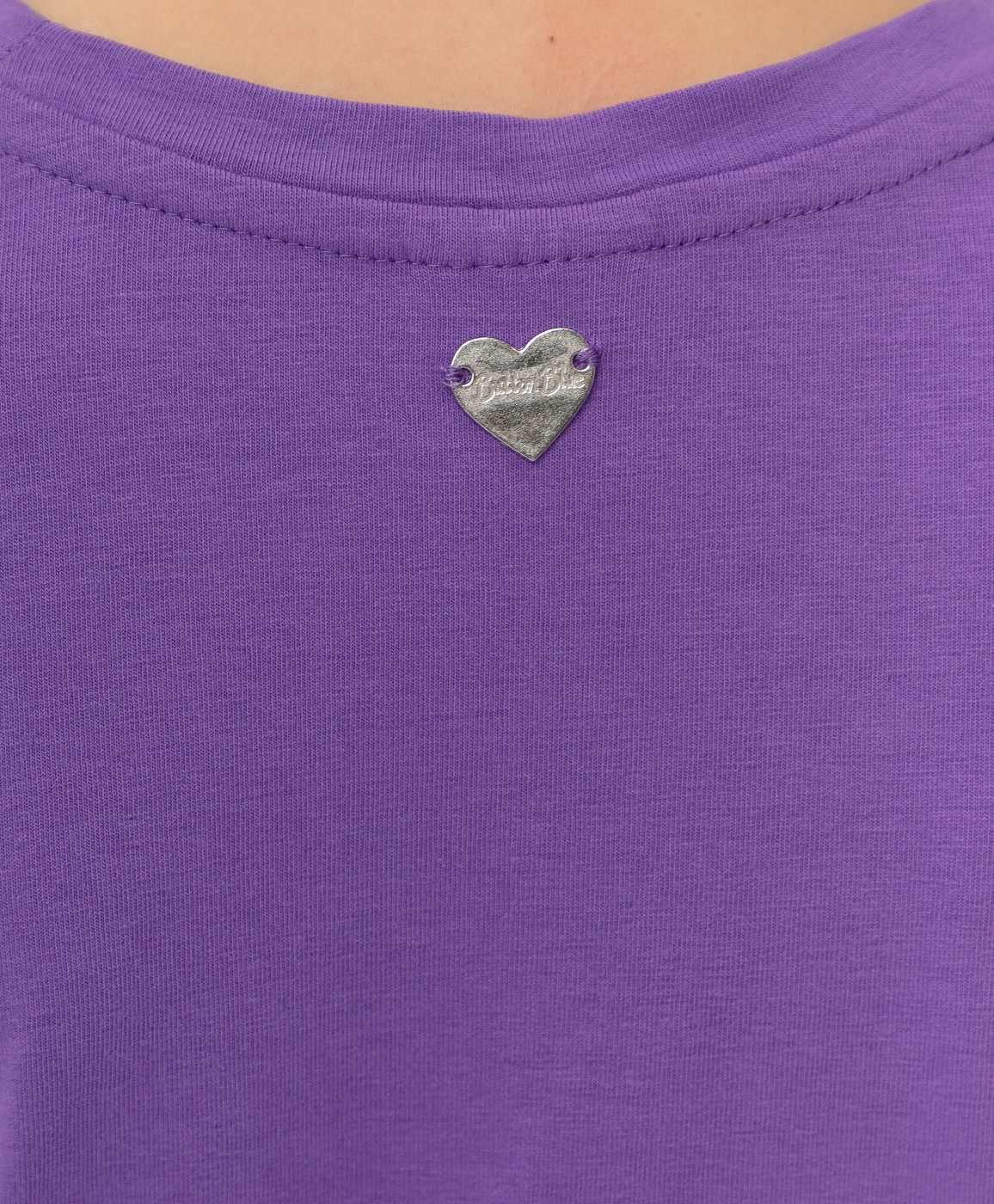 фото Сиреневая футболка с глиттером button blue