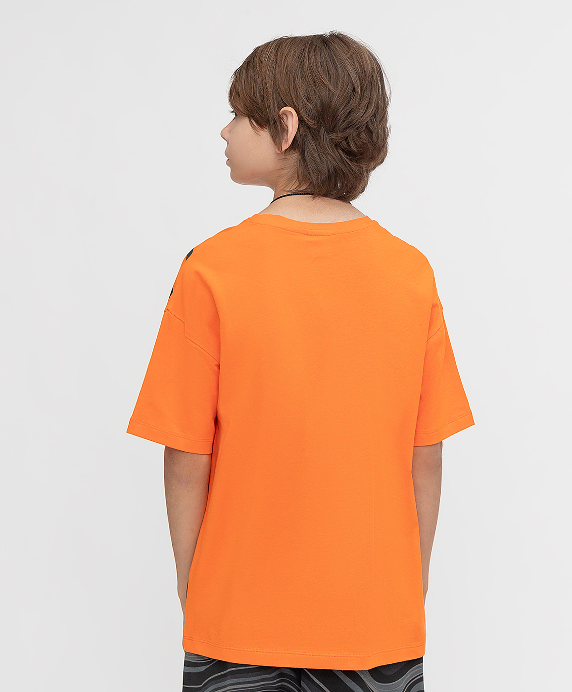 фото Футболка оранжевая с принтом button blue