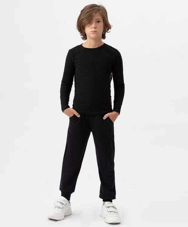 Брюки-джоггеры трикотажные черные Button Blue