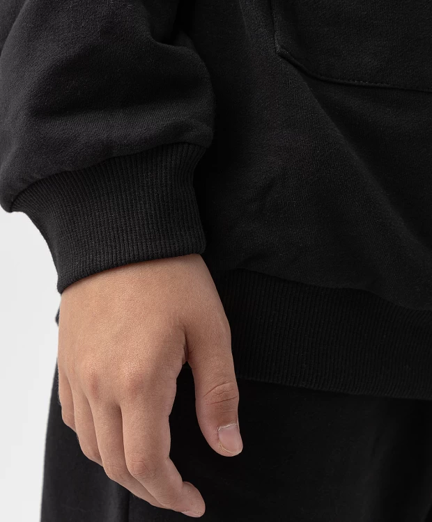 фото Худи со спущенным рукавом и манжетами черное button blue (134)